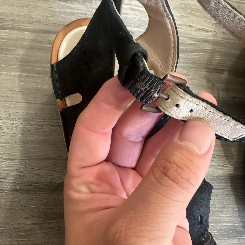 Merrell Sirah Cloak Wedge Black Grain Leather Shoe